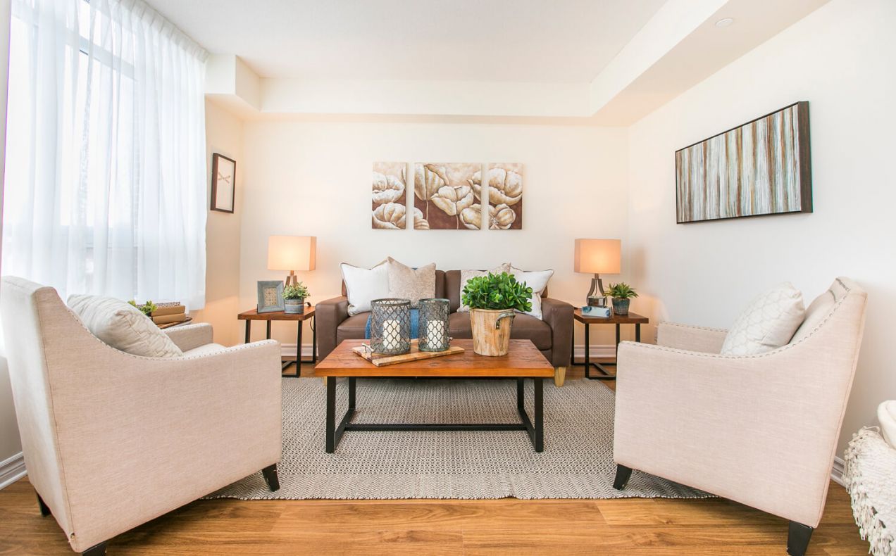 Spacious living room in apartment at 100 Isabella